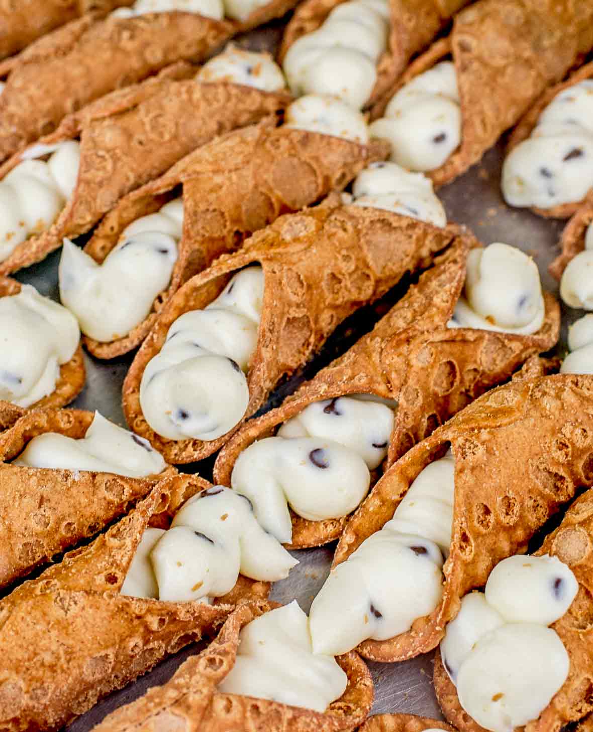 Homemade Cannoli Recipe