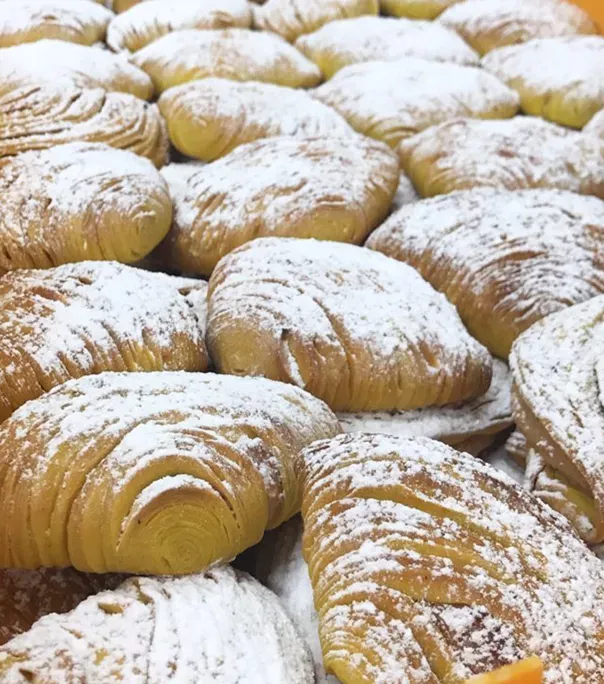 Authentic Neapolitan Sfogliatelle