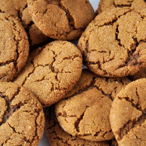 Gingersnaps: A Spicy Cookie