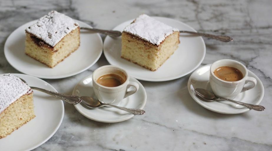Schiacciata alla Fiorentina: Florence’s Carnival Sweet