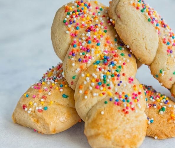 Italian Easter Cookies (Uncinetti Recipe)