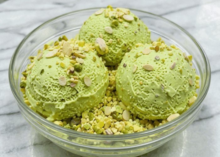 Pistachio Stracciatella Gelato | Easy Italian Dessert