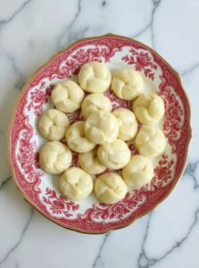 Tarallucci al Limone: Italian Lemon Knot Cookies